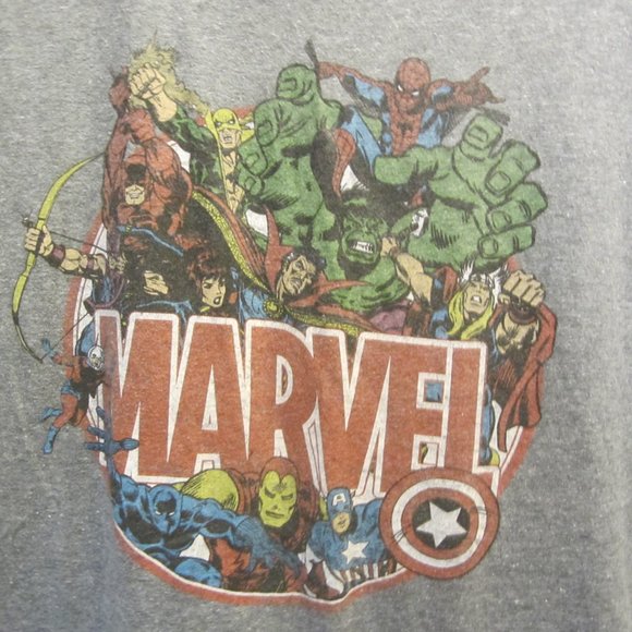 MARVEL GRAPHIC TEE, GROUP OF AVENGERS IN CIRCLE, 1 MED 1 LG MARVEL - Picture 3 of 7